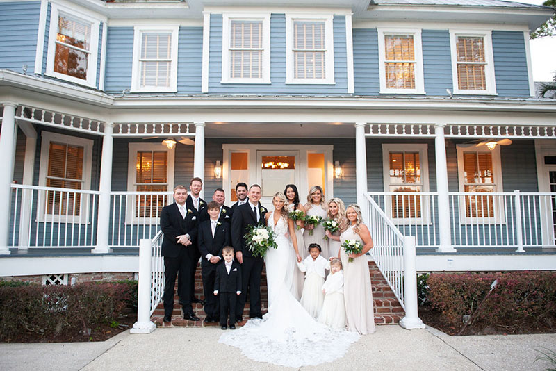 Real Weddings – Megan Powers and Nick Howard